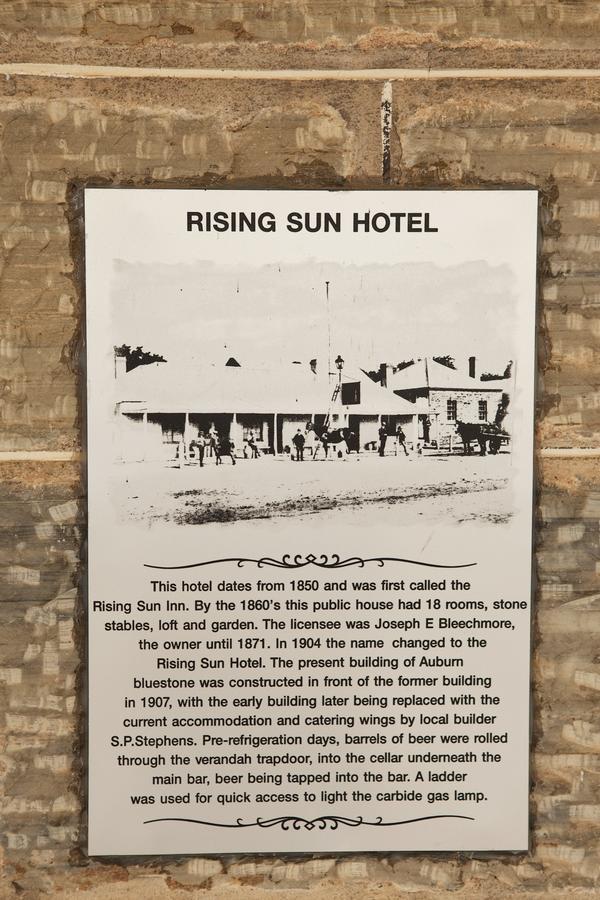 אובורן The Rising Sun Hotel מראה חיצוני תמונה